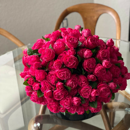 Dark Pink English Roses in Black Glass Vase